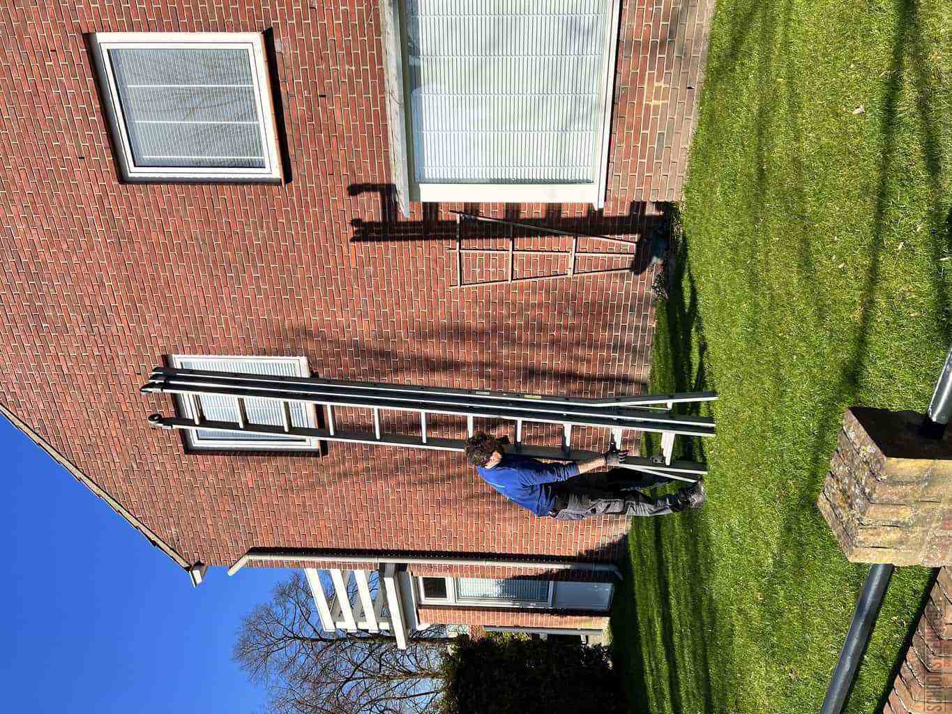 Dongen schoorsteenveger huis ladder